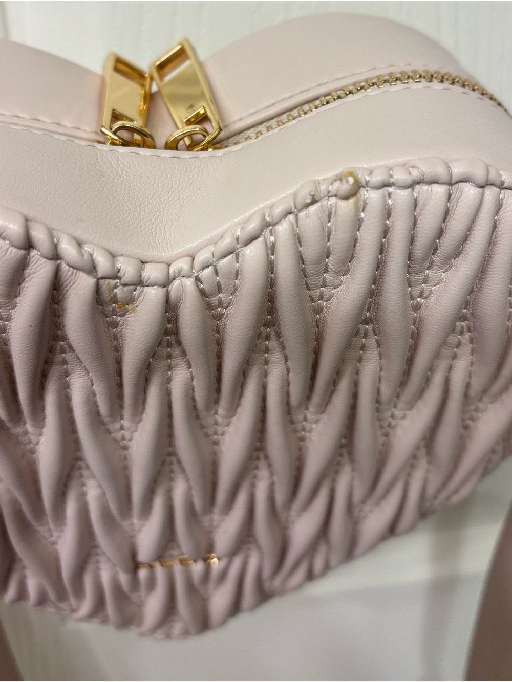 Aldo quilted blush heart crossbody - Picture 4 of 9